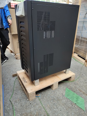 ups電源10kva (2).jpg